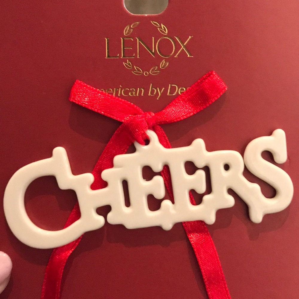 Lenox “Greetings of the Season” cheers gift tag